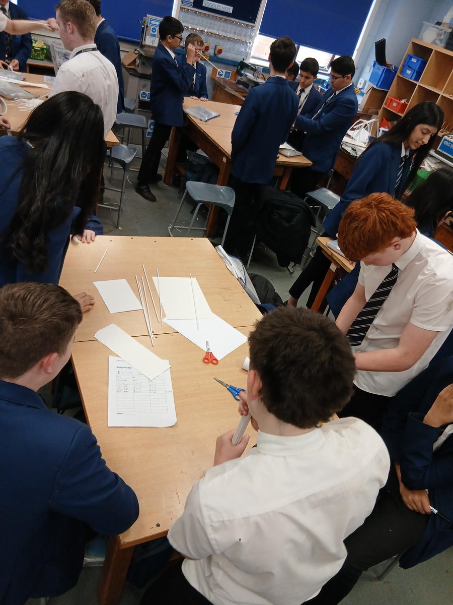 Castle Hall Academy tweet media