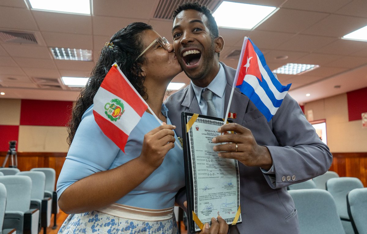 Migraciones Perú tweet media