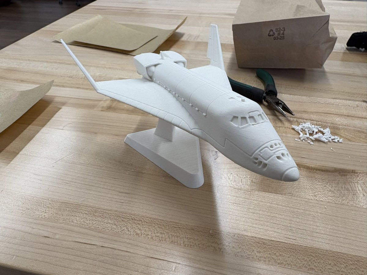 CombatPigeon96 🚀 tweet media