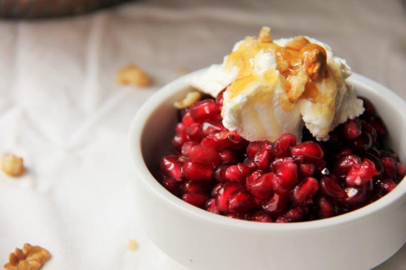 CompassandFork's tweet image. Healthy Pomegranate Breakfast bit.ly/2gllFoJ #easyreceipe #healthychoices #breakfast