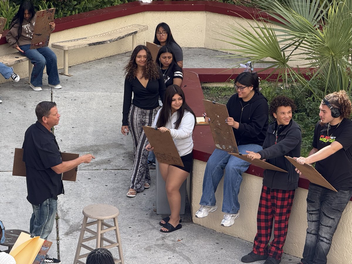 Lake Worth Com. High tweet media