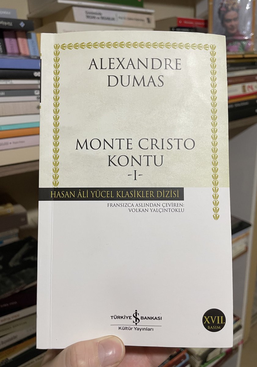 “Ömer iyi çocuktu ama fena bir kusuru vardı. insanlara fazla güveniyordu.Sırf seviyor diye onları tanıdığını zannediyordu eğer geriye dönüp söyleyebilsem söylerdim.Ömer derdim her ihanet sevgiyle başlar.”