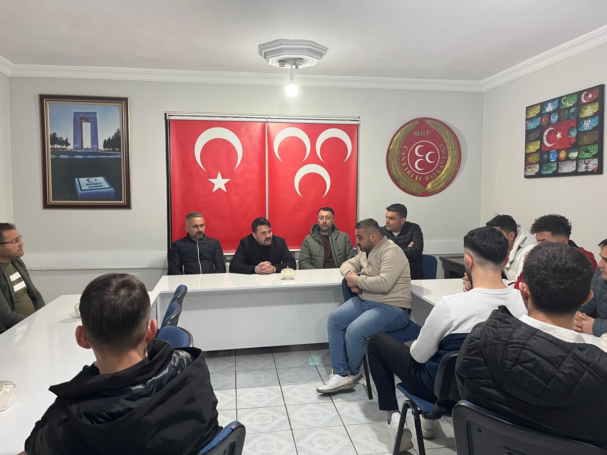 TUZLU KÖYÜ DERNEĞİ HEMŞERİLERİ PARTİ İL BAŞKANLARINI ZİYARET ETTİ

bulten18.com/tuzlu-koyu-der…