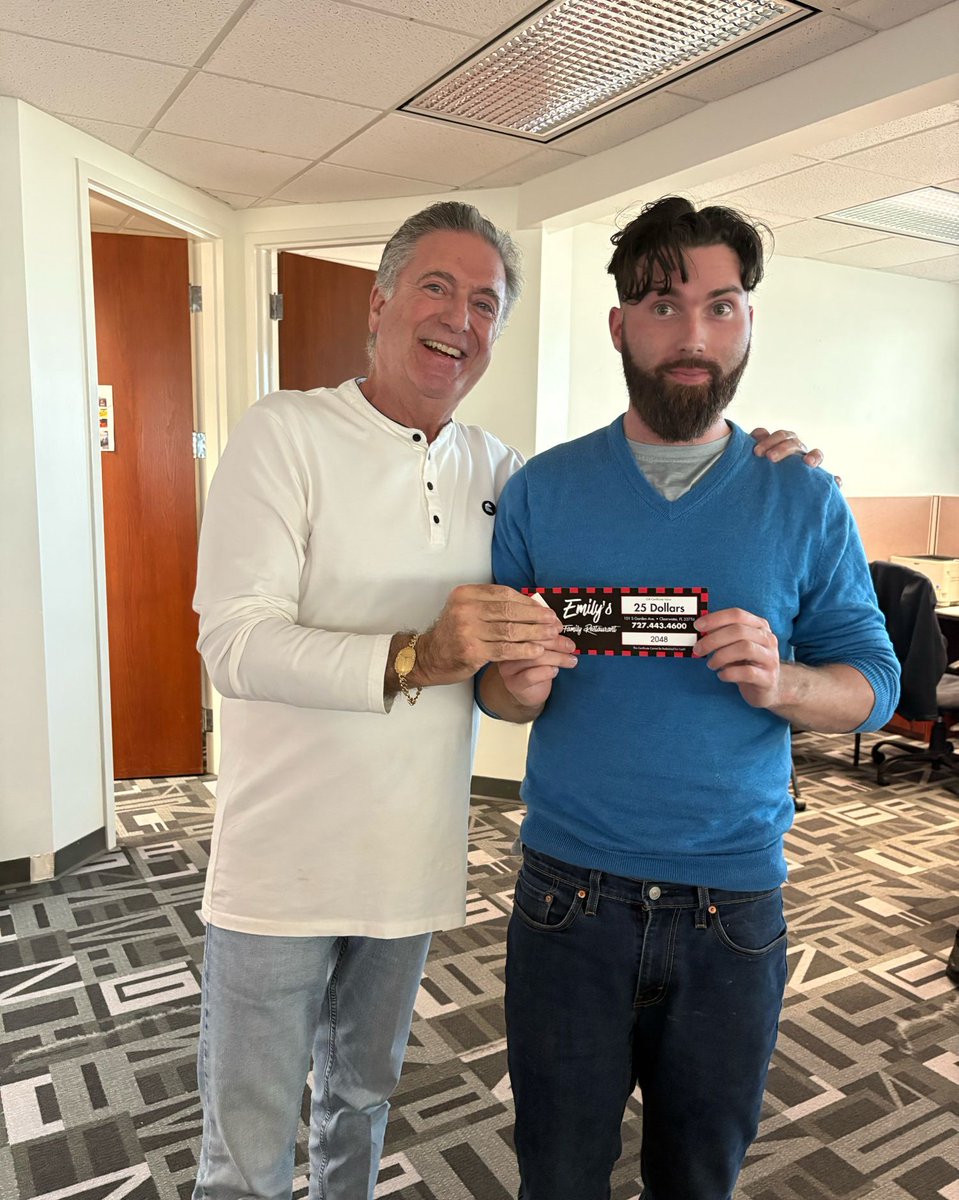 CESInc1's tweet photo. We gave out tons of prizes including Buccaneers and Lightning tickets! 🏴‍☠️⚡️#CES https://t.co/g99d8FGuVT