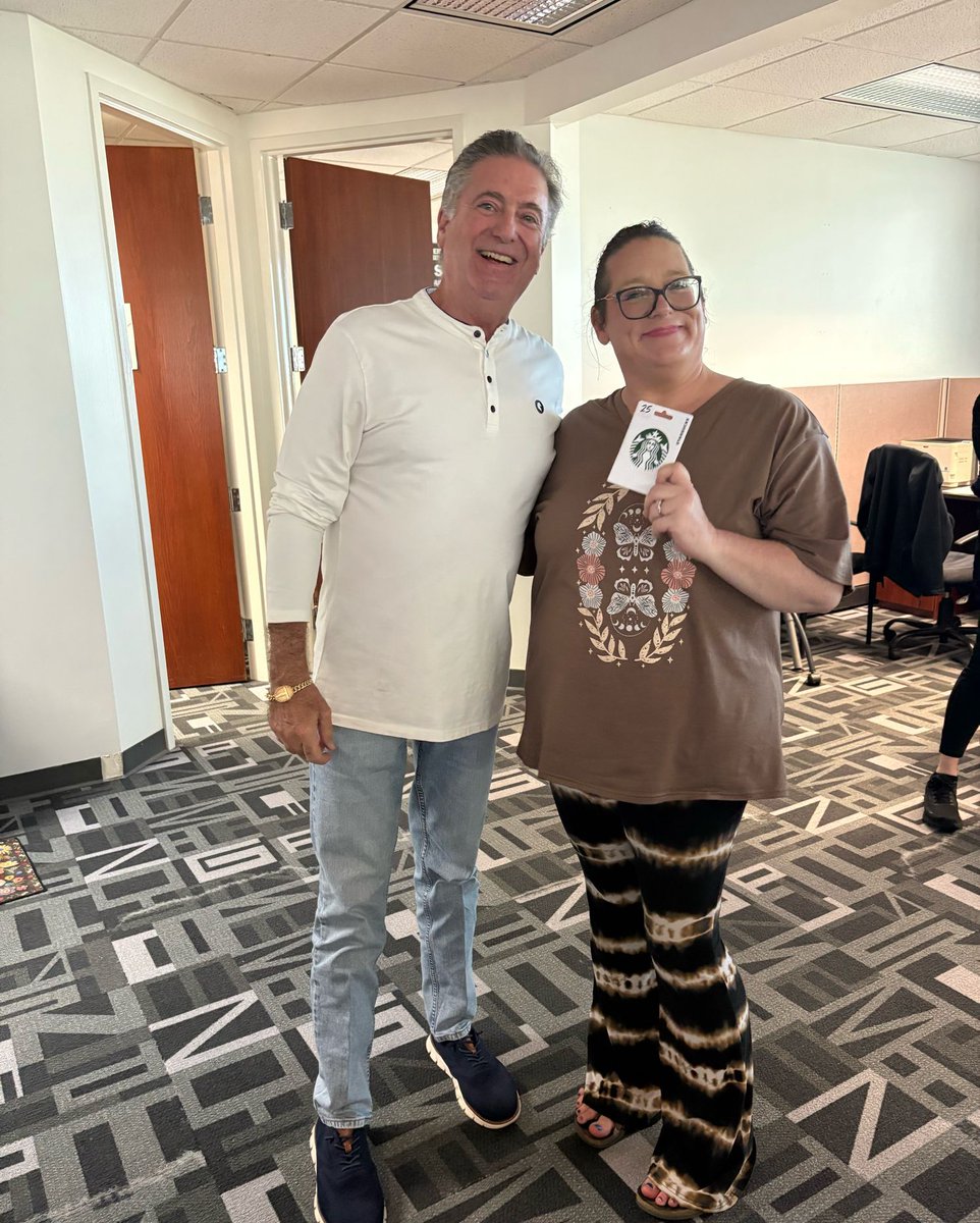 CESInc1's tweet photo. We gave out tons of prizes including Buccaneers and Lightning tickets! 🏴‍☠️⚡️#CES https://t.co/g99d8FGuVT