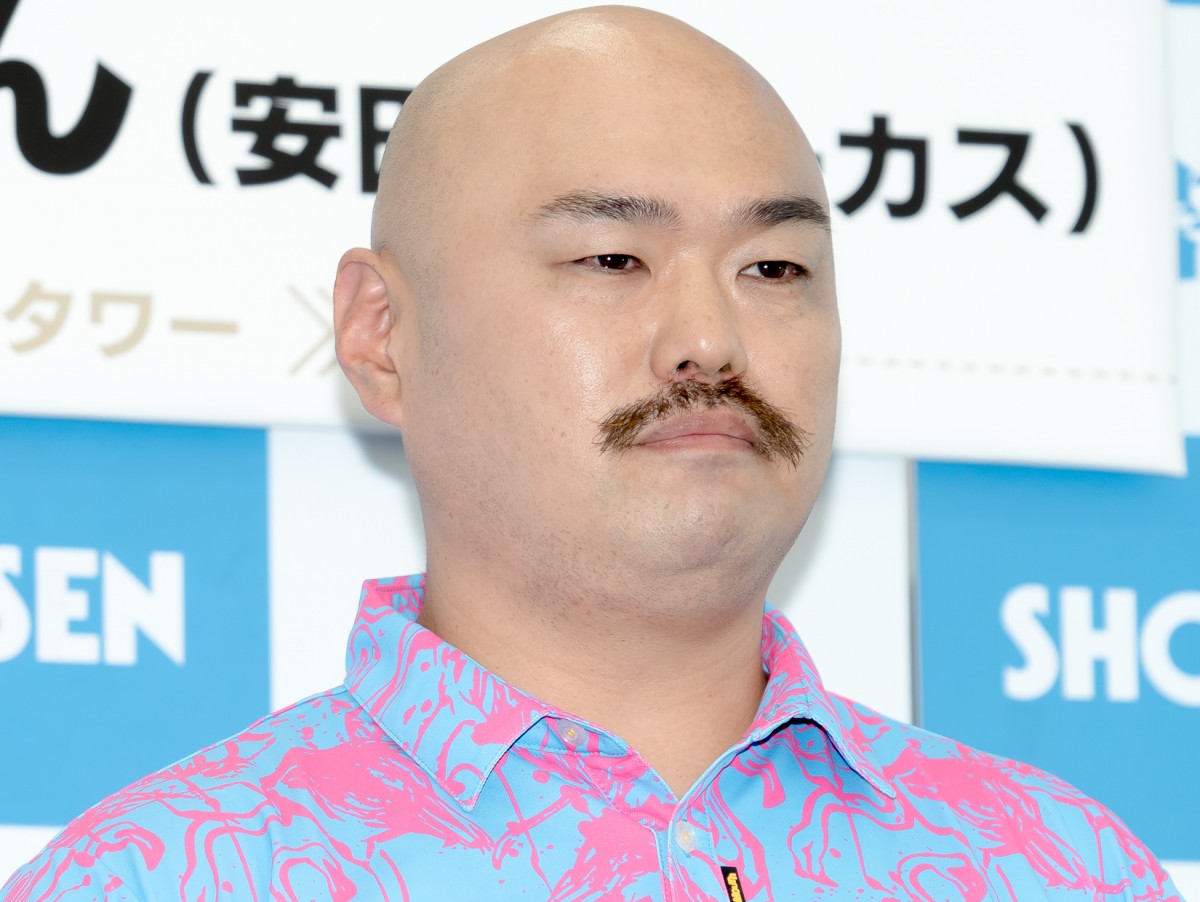 【クロちゃんがサナエトークン事件に言及して反響を呼んでいる件】

■何があった？
・安田大サーカスのクロちゃん氏は3月3日にXで「仮想通貨、買わなくて良かったしん」と投稿
・また、クロちゃん氏は3月4日に「胡散臭い連中ってつるむ傾向にあるよね。 だから見分けやすい。