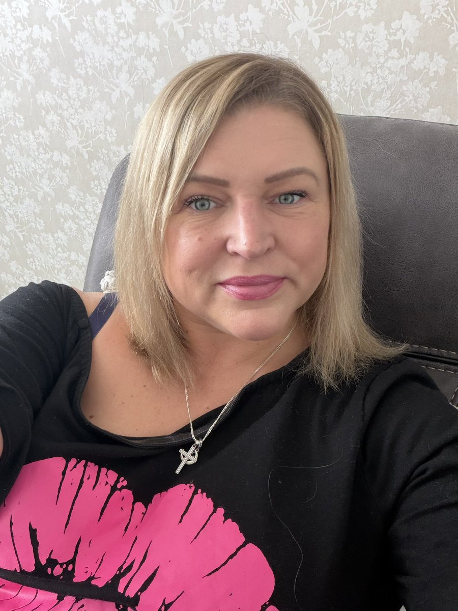 Kerry Davis tweet media