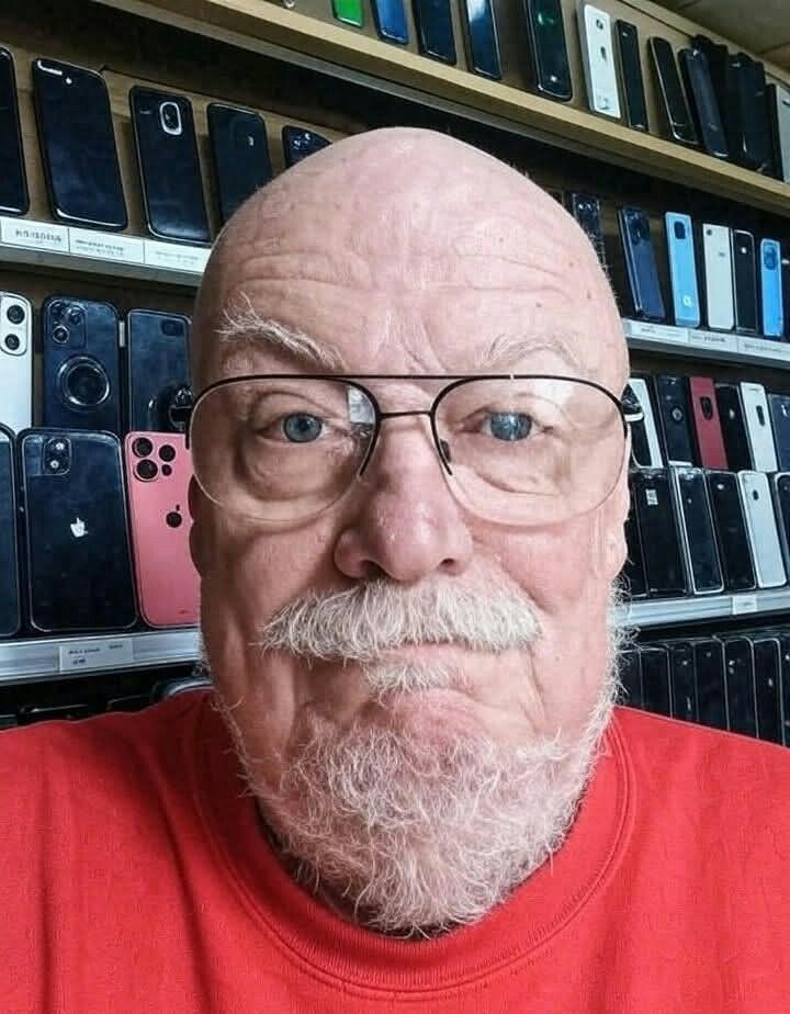 Truck driver tweet media