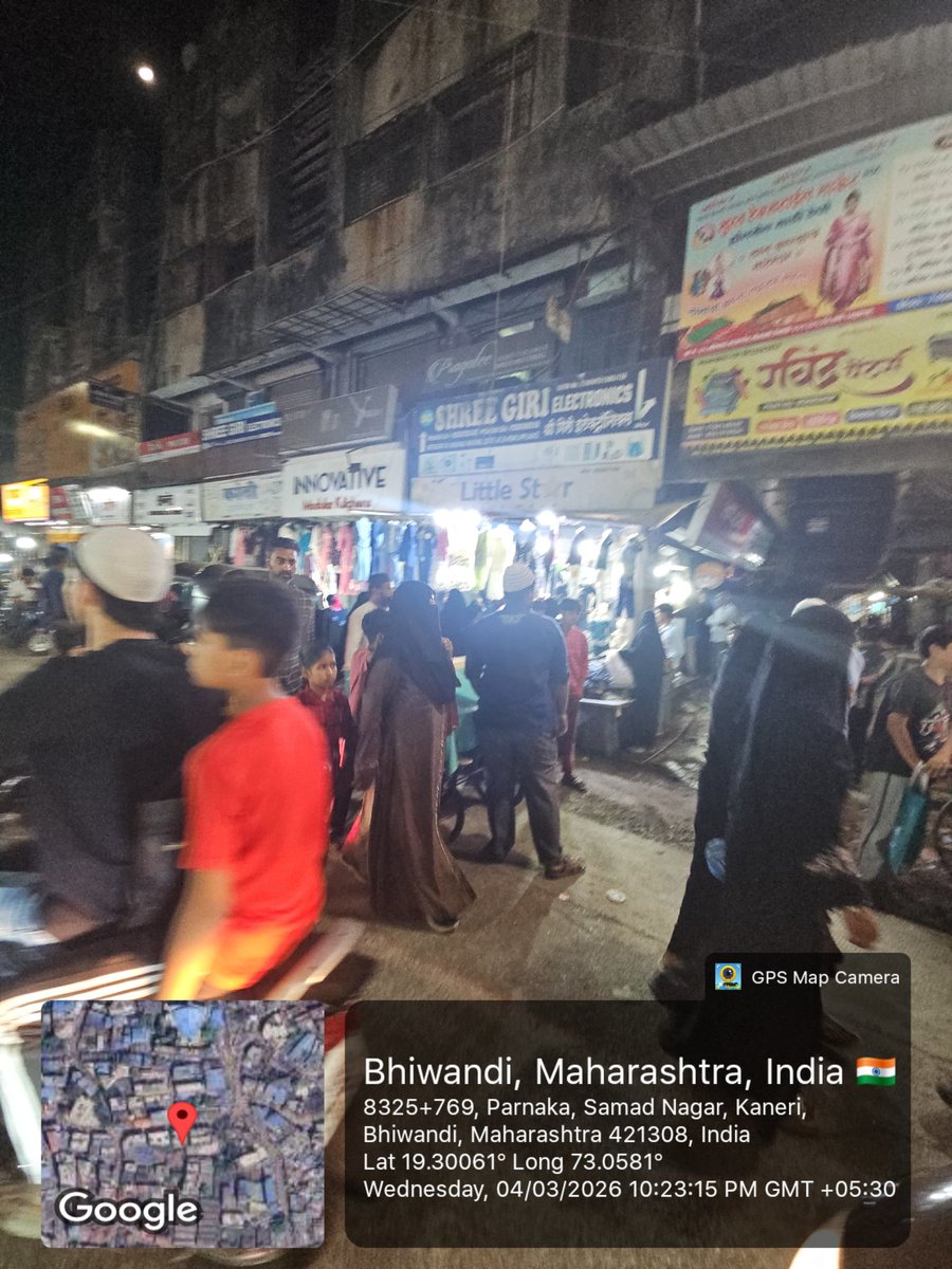 kunjalBShah1's tweet photo. @CMOMaharashtra
@mieknathshinde @shivsenaupdates @BJP4India @bncmcbhiwandi @mnsadhikrut
@pappuraka @BhiwandiNews #illegalferivaley  #hinduarea #ramzanmarket #LateNight
#trafficjam #soundpollution #sleeplessnight #examtime https://t.co/riahM3IU70