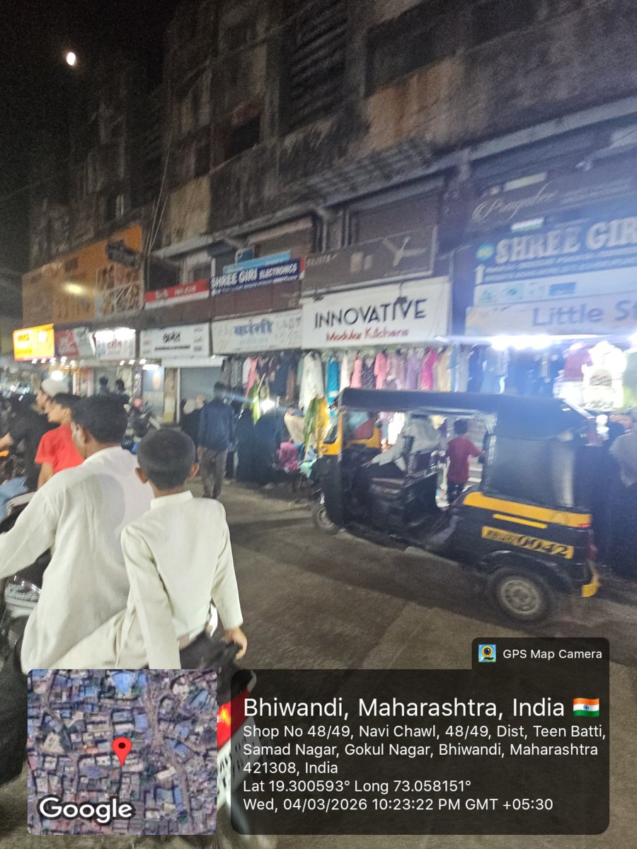 kunjalBShah1's tweet photo. @CMOMaharashtra
@mieknathshinde @shivsenaupdates @BJP4India @bncmcbhiwandi @mnsadhikrut
@pappuraka @BhiwandiNews #illegalferivaley  #hinduarea #ramzanmarket #LateNight
#trafficjam #soundpollution #sleeplessnight #examtime https://t.co/riahM3IU70