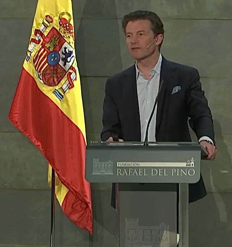 johanknorberg's tweet photo. Presenting the Spanish edition of Peak Human in Madrid. A good time to reflect on history’s lessons about the fate of civilizations. As Spain’s great philosopher José Ortega y Gasset wrote: “I am myself AND my circumstance; if I do not save it, I do not save myself.” https://t.co/dR3c5RQcQm