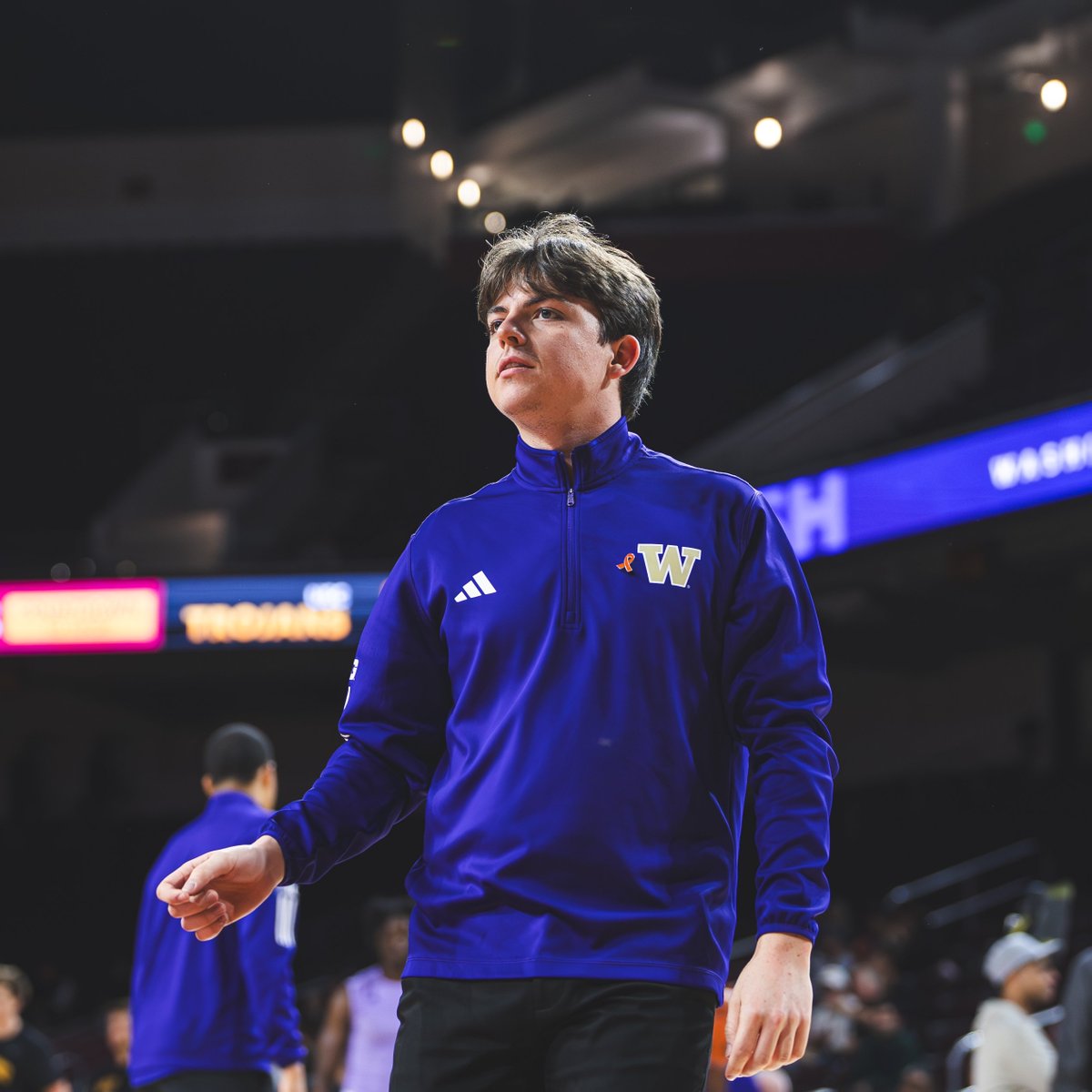 Washington Men's Basketball tweet media
