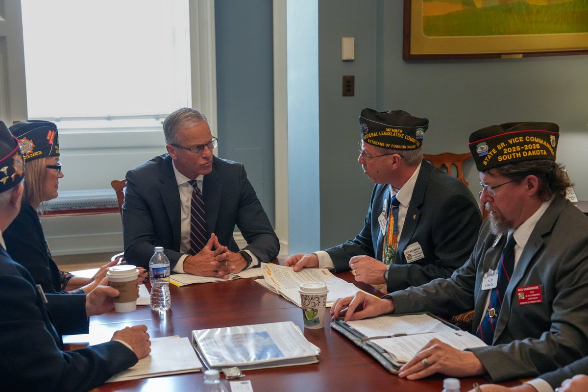 Leader John Thune tweet media