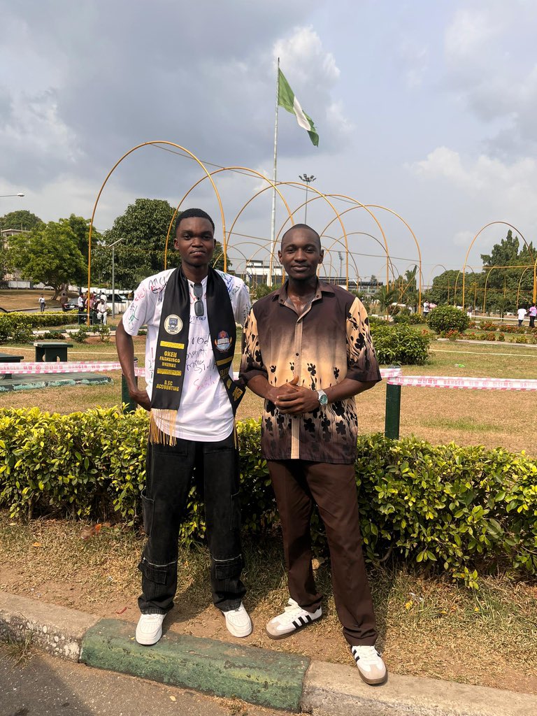 badboyMCA's tweet photo. So happy for my boys, Bsc accounting bagged. Congrats @CFC_millarr @andy_agba and many more heights my bros❤️ https://t.co/DJ7vla65kd