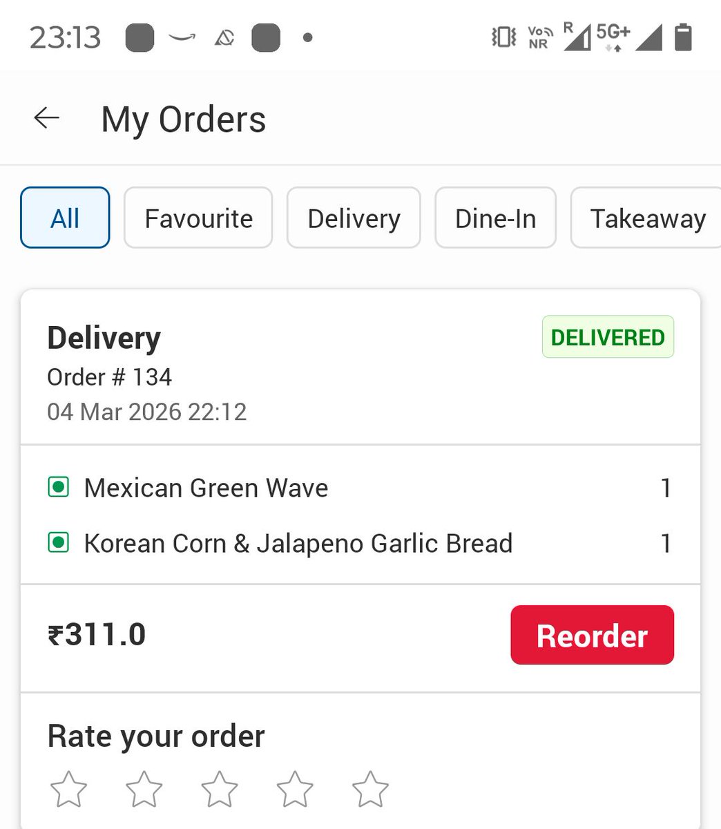 kpltripathi's tweet photo. @dominos_india @dominos 
@jagograhakjago 
Please don't buy anything form Dominos.... today I ordered Veg garlic bread but dominos delivered nonveg garlic bread...@fs_jfl https://t.co/LnbKFr0xAT