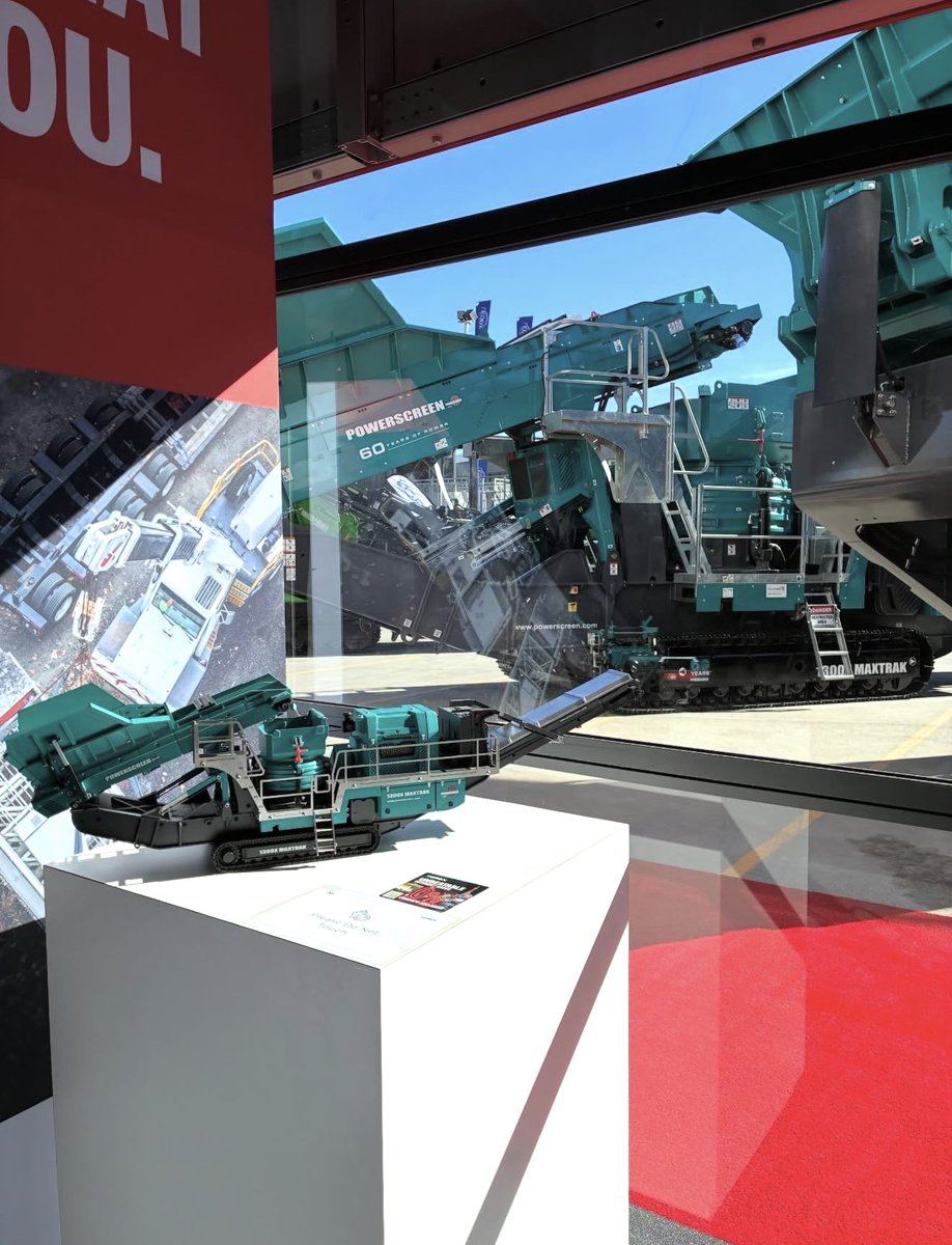 PowerscreenIL's tweet photo. Day 2 of ConExpo!! Come by and ask for Joe or Tim! https://t.co/A9qMyJ8NrD