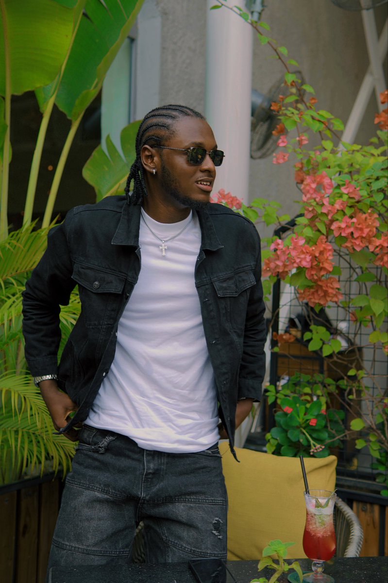 tee_kuro tweet media