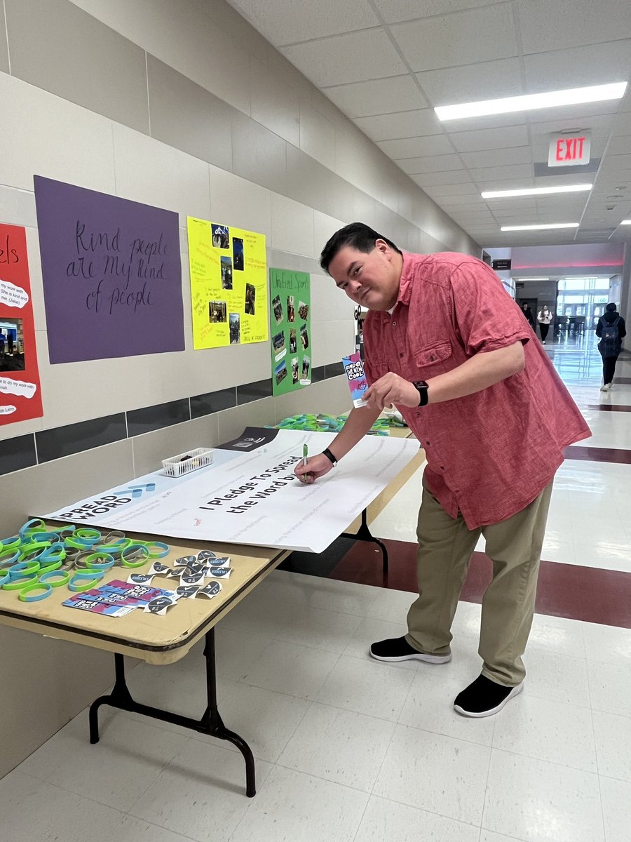 PLHS Circle of Friends tweet media