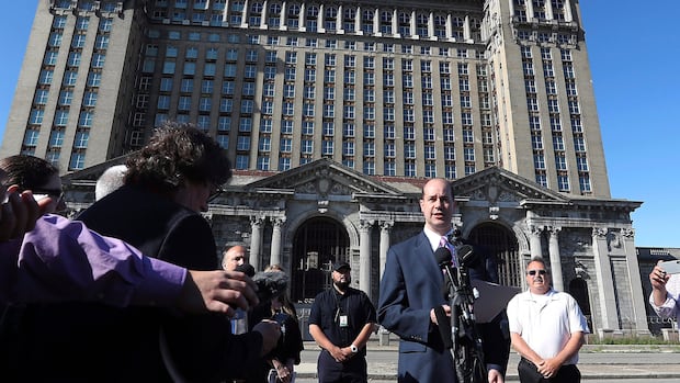 National Newswatch tweet media