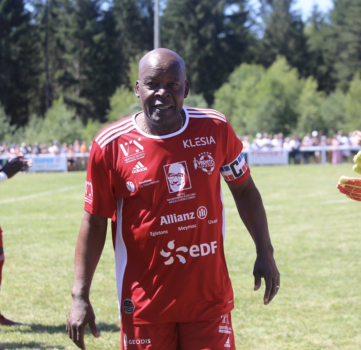 Variétés C.F. tweet media