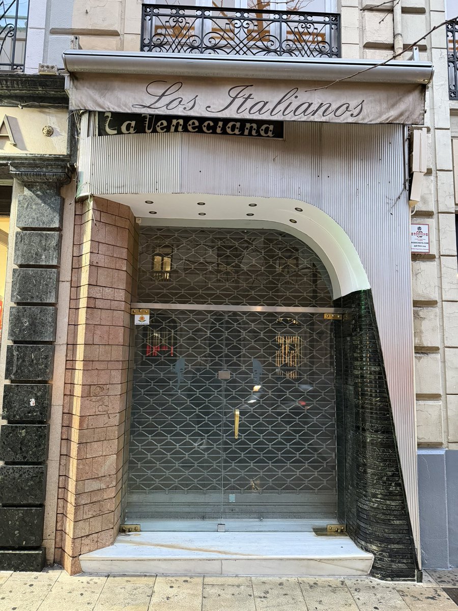 ¡Granada! Ya se ha ido la castañera.