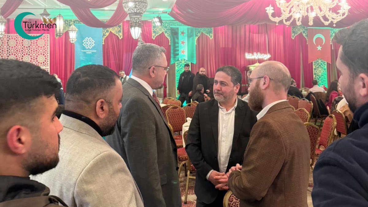 STmeclisi's tweet photo. Suriye Türkmen Meclisi Başkanı Faysal Cuma Öztürk, Kocaeli Büyükşehir Belediyesi ve Türkiye Maarif Vakfı tarafından “Kardeşlik ve Tanışma İftarı” adıyla düzenlenen iftar programına katılım sağladı.

شارك رئيس المجلس التركماني الدكتور فيصل جمعة اوزتورك في برنامج الإفطار الذي نظمته بلدية كوجالي الكبرى ووقف المعارف التركية تحت عنوان “مائدة الأخوّة والتعارف”.

#SuriyeTürkmenMeclisi 
#Türkmen 
#المجلس_التركماني_السوري