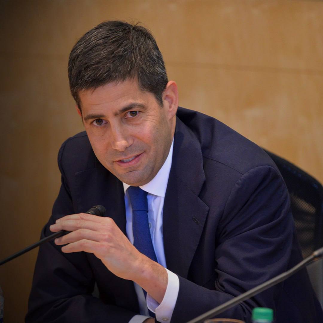Cointelegraph's tweet photo. 🇺🇸 BIG: Pro-Bitcoin Kevin Warsh has been officially nominated as Chair of the Federal Reserve. https://t.co/yt1zsUqSF2