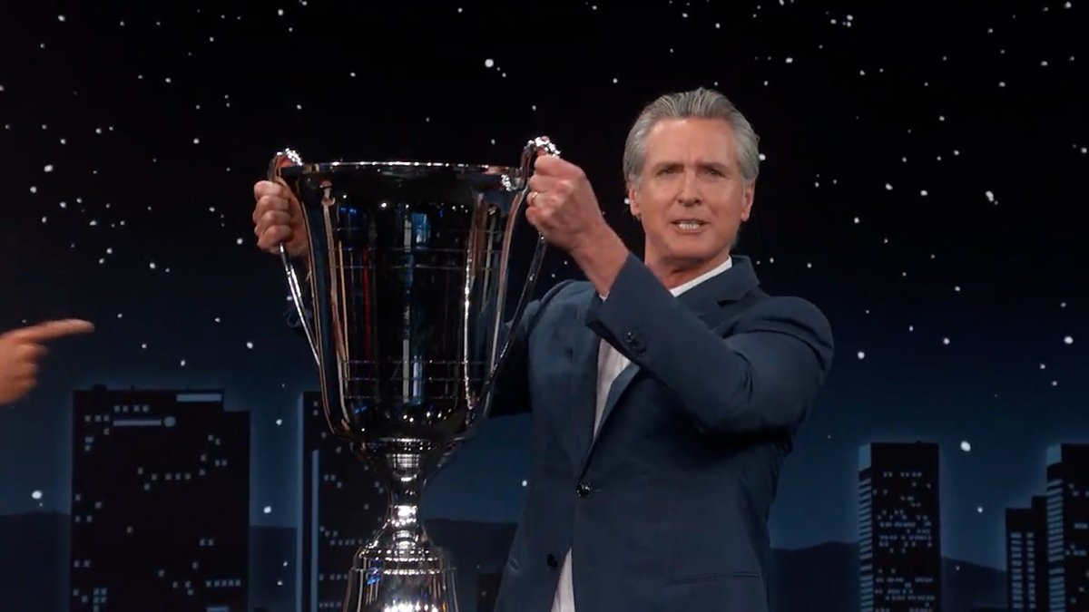 THANK YOU TO JIMMY KIMMEL. YES, JIMMY KIMMEL! FOR THE TREMENDOUS, HISTORIC, ABSOLUTELY UNPRECEDENTED 2026 FIFA SKYDANCE PARAMOUNT NETFLIX WARNER BROS BIG ASS LIPTON CUP O PEACE. PEOPLE ARE SAYING IT’S BIGGER THAN ANY CUP EVER, MAYBE IN THE HISTORY OF CUPS. THANK YOU JIMMY! —