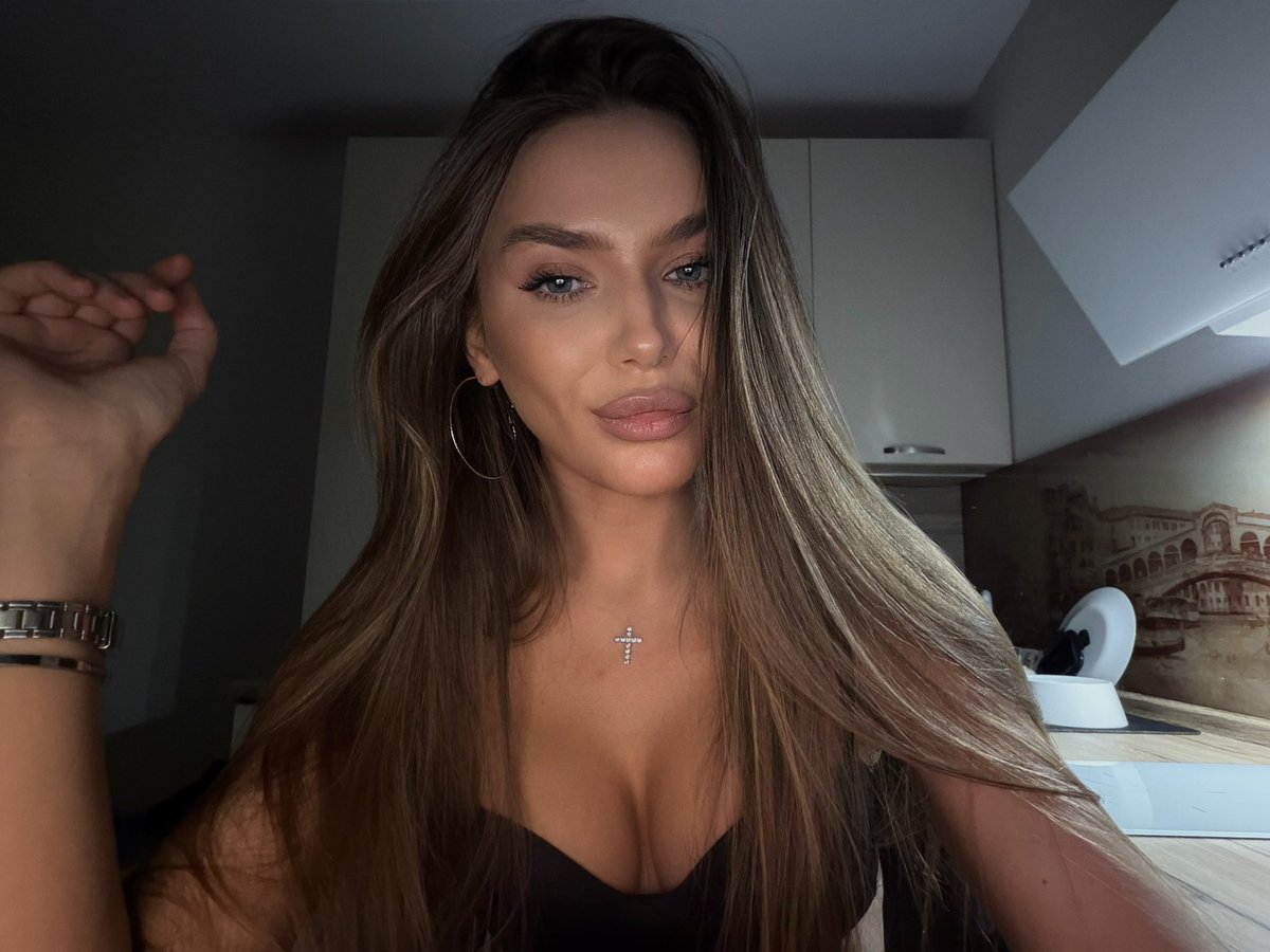 Кошачья Леди tweet media