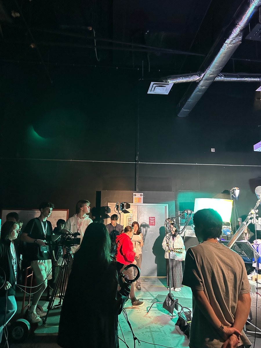 Vancouver Film School tweet media