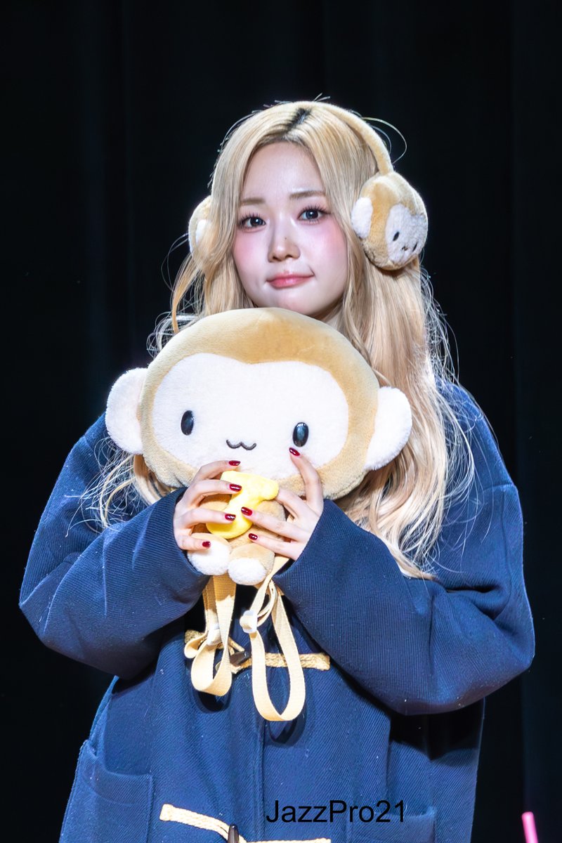 260110    

🐵

#tripleS #트리플에스 #윤서연 #YoonSeoyeon #서연