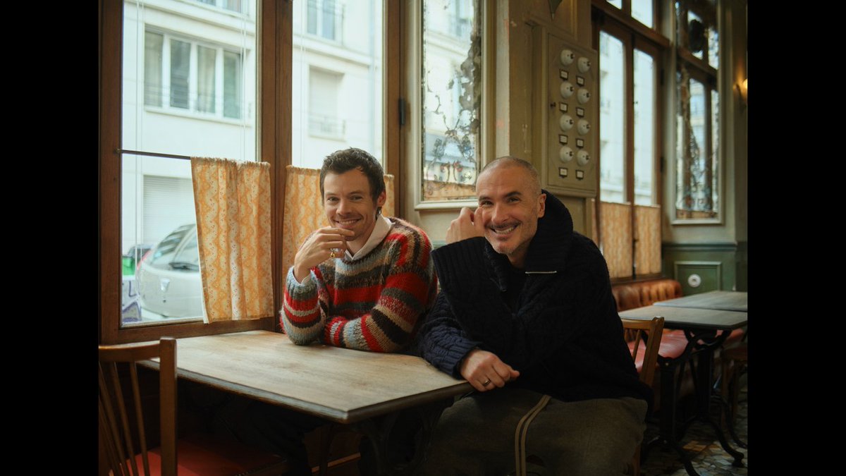 Harry Styles - Zane Lowe &amp; Apple Music ‘Kiss All the Time. Disco, Occasionally’ Interview

Watch now: youtube.com/watch?v=oTA637…