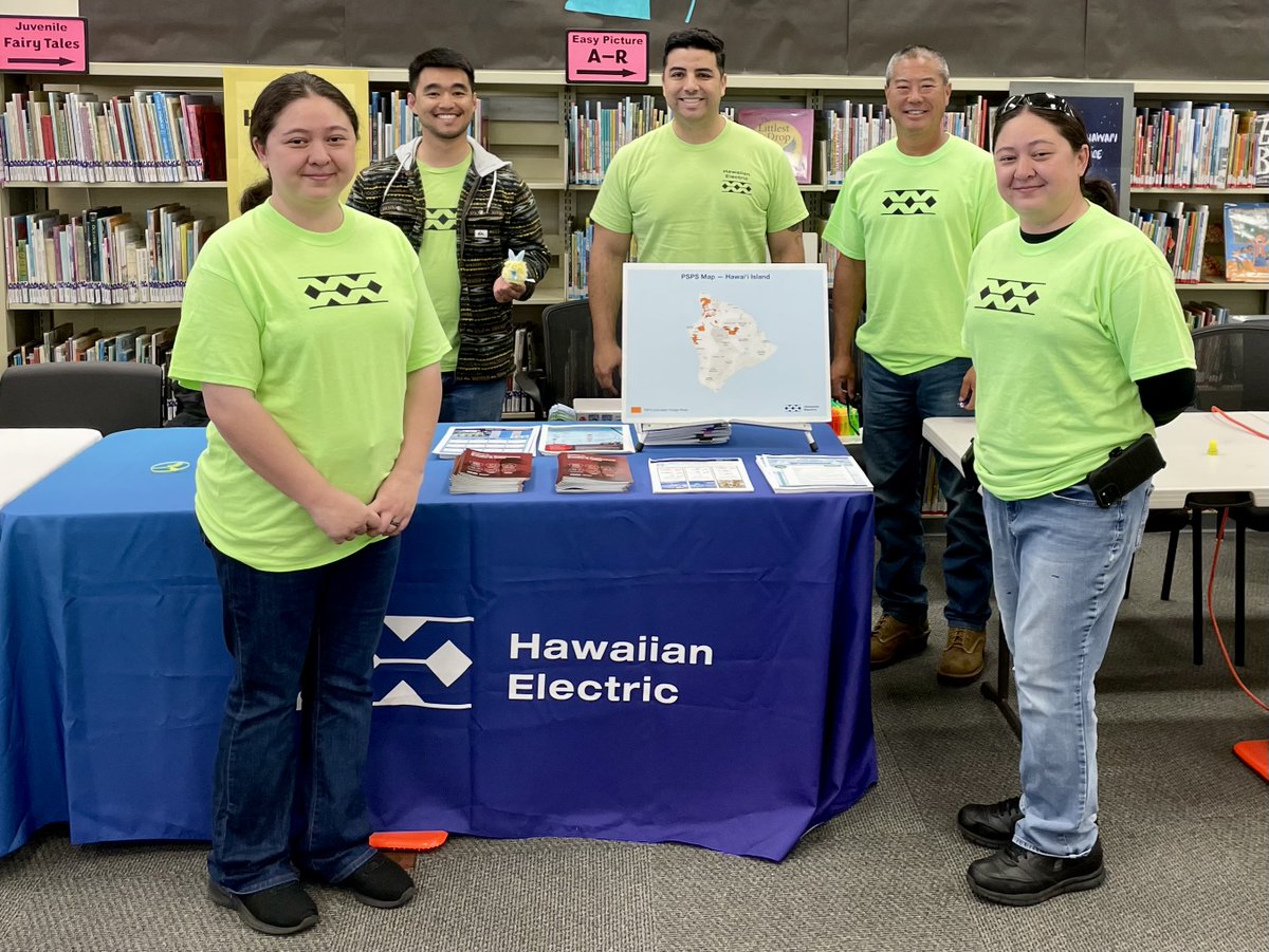 HIElectricLight's tweet image. This past Sat, 2/28, our employees on Hawaii Island celebrated #NationalEngineersWeek at the NASA@My Library Engineering Bash, hosted by @HSPLSHI_HIgov! Our volunteers enjoyed sharing with the community about their roles in engineering and hosting fun activities about electrical