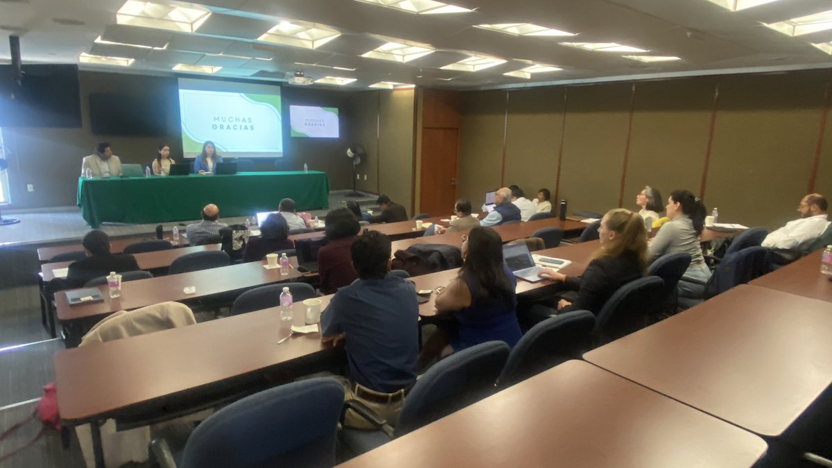 División de Estudios sobre el Desarrollo tweet media