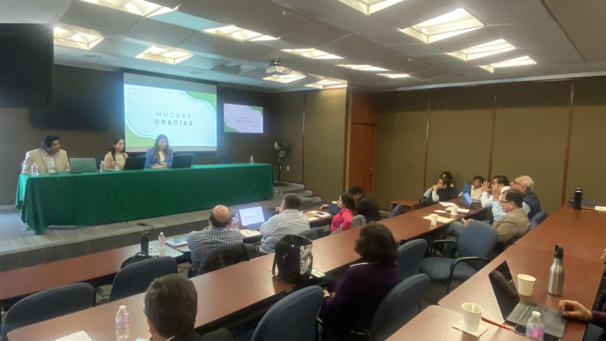 División de Estudios sobre el Desarrollo tweet media