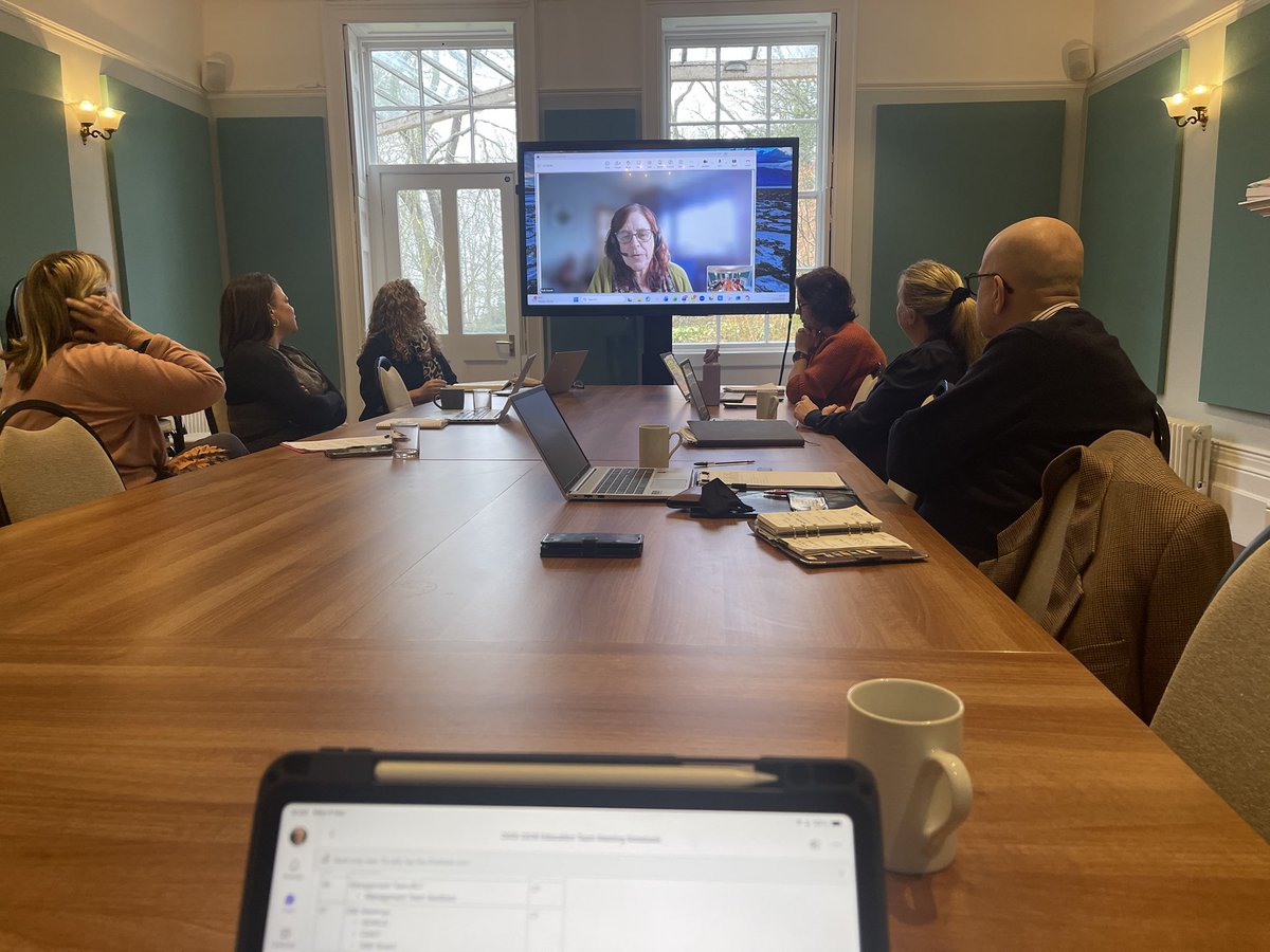 Mike Simmonds tweet media