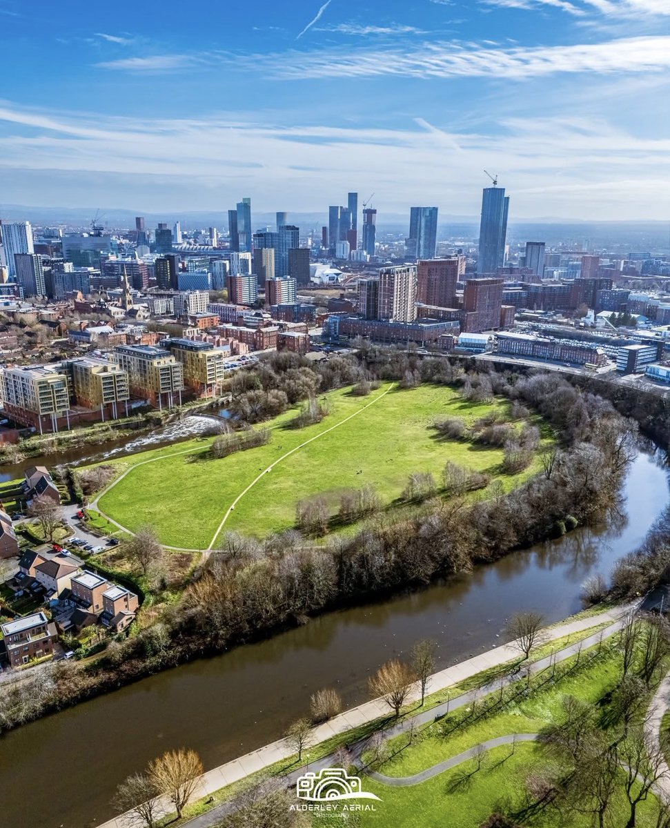 𝐌𝐚𝐧𝐜𝐏𝐢𝐜𝐭𝐮𝐫𝐞𝐬 tweet media