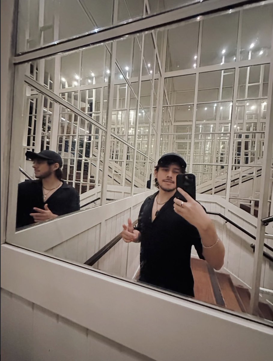 Daily wbns tweet media