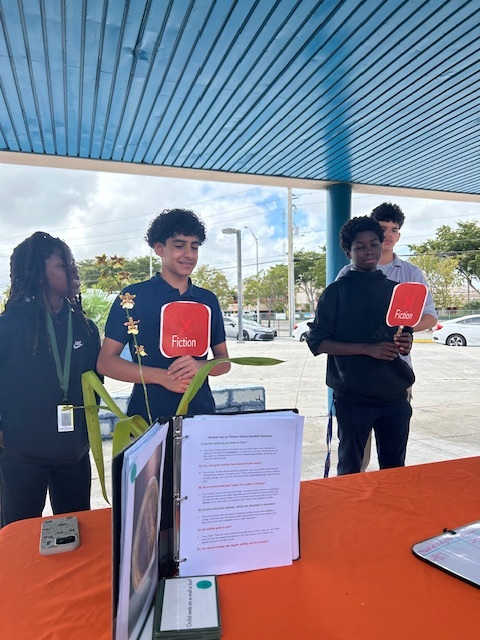 josemartimast's tweet photo. Today's STEM Orchid Lab visit was a success.  Where Learning Means More Doing @JoseMartiMASTAcademy #YourBestChoiceMDCPS  @SuptDotres https://t.co/k3MrZ7SSU8