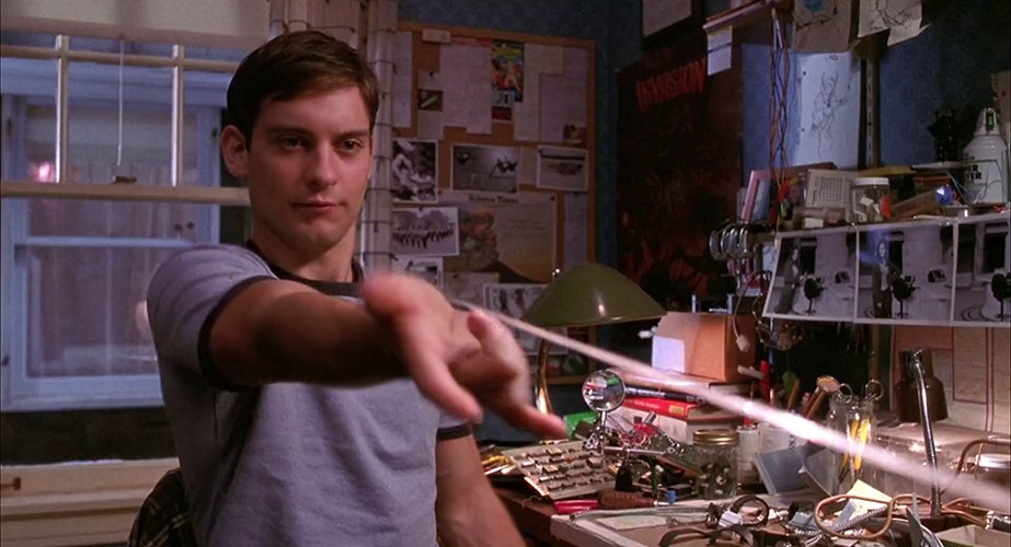 cinevow's tweet photo. Tobey Maguire in Spider-Man, 2002 https://t.co/EeVwJmPTOA