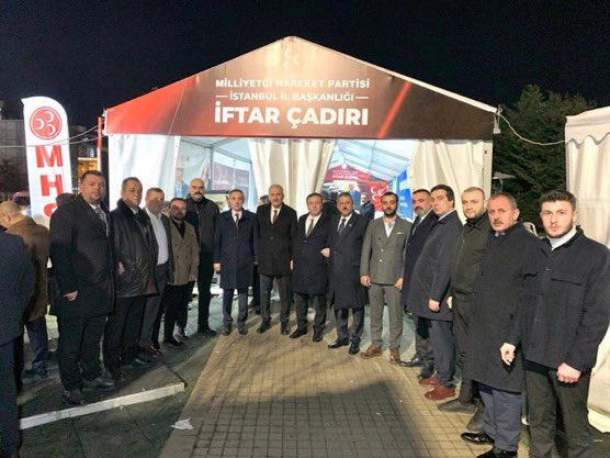 mustafa28kara's tweet photo. Genel Başkan Yardımcımız ve İstanbul Milletvekilimiz Sn. @UlviYonter; İl Başkanlığımızın iftar çadırına ziyareti sonrası basın mensuplarıyla bir araya geldi. https://t.co/191K6Ehbfl