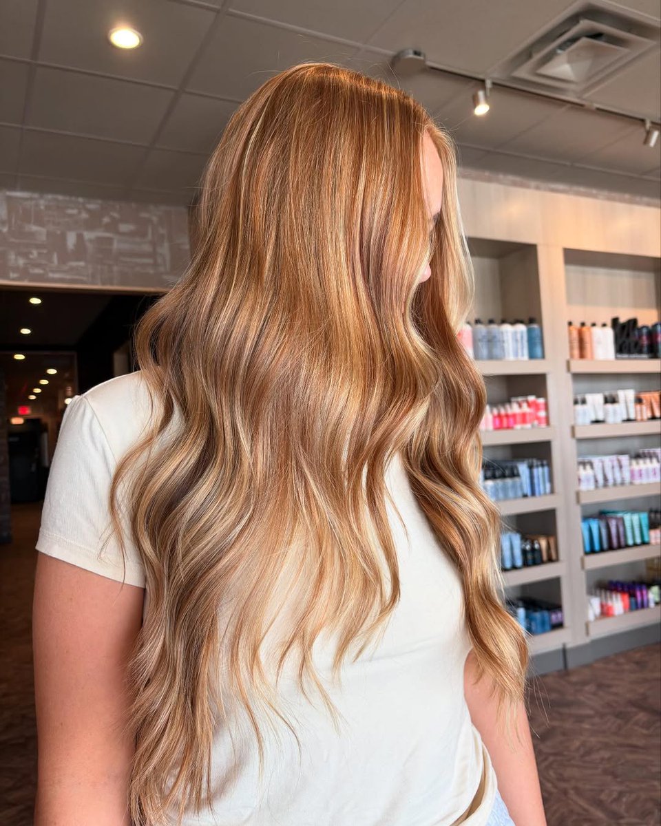 Mitchell's Salon tweet media