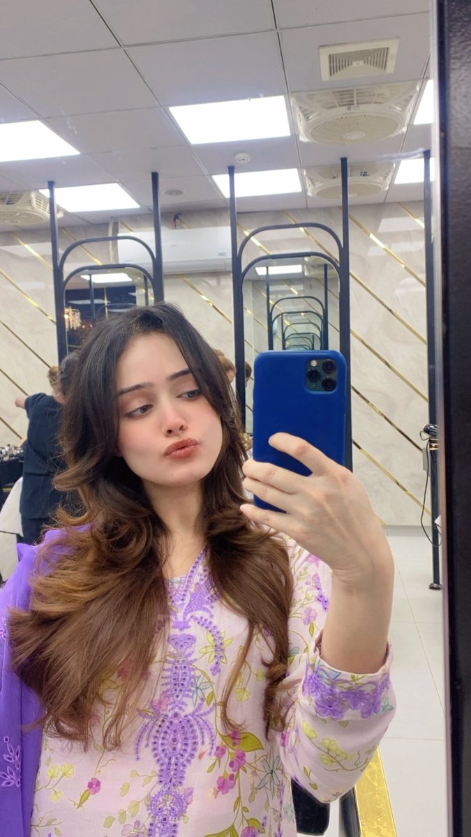 Ambreeeen.. tweet media