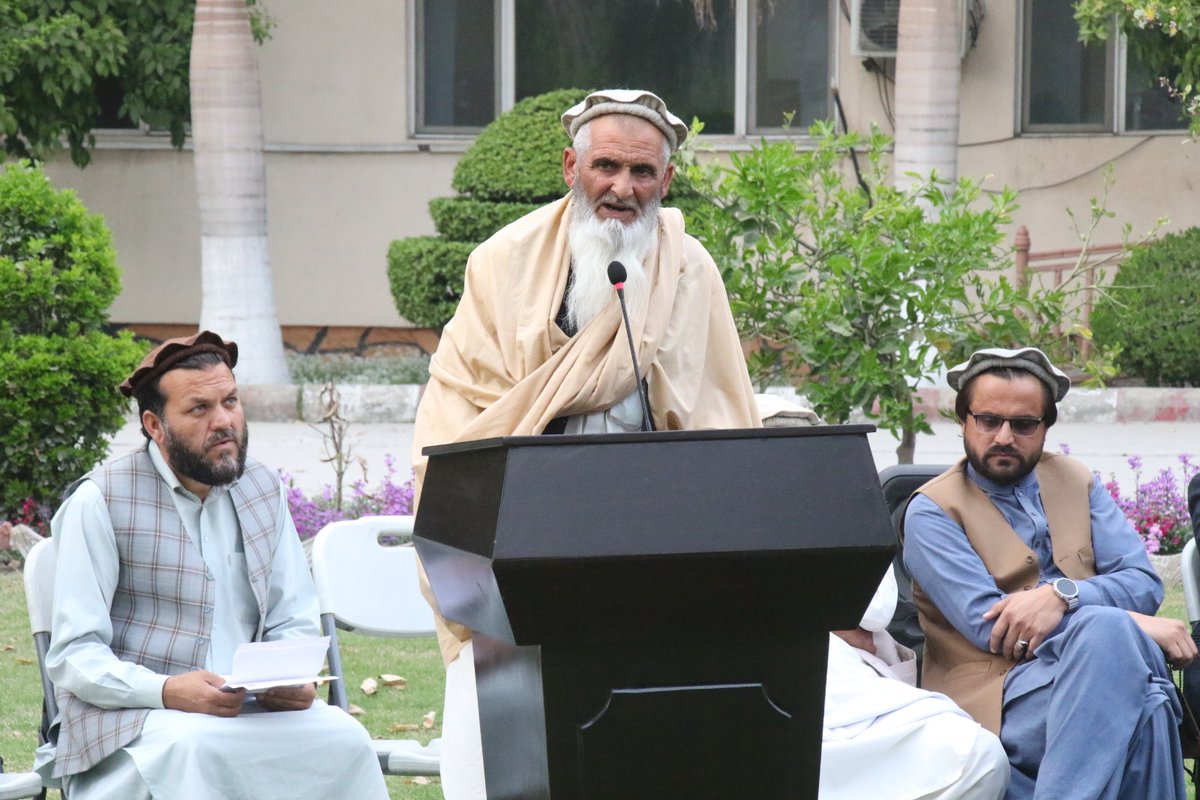 AngleOpen0's tweet image. 📍 Unity Meeting in #Nangarhar
Representatives of various ethnic communities in Nangarhar province held a gathering, #expressing strong, unified opposition to the actions of #Pakistan’s military #authorities.
During the meeting, participants warned of a national #uprising and