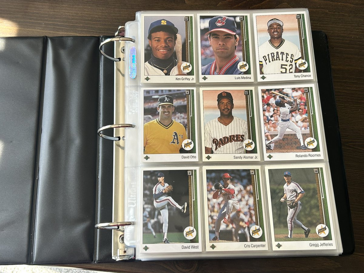 WaxPack916's tweet image. Here is the binder flip for the completed 1989 Upper Deck #SetBuild. This was a fun and quick build since I had a majority of the cards in boxes. #Collect