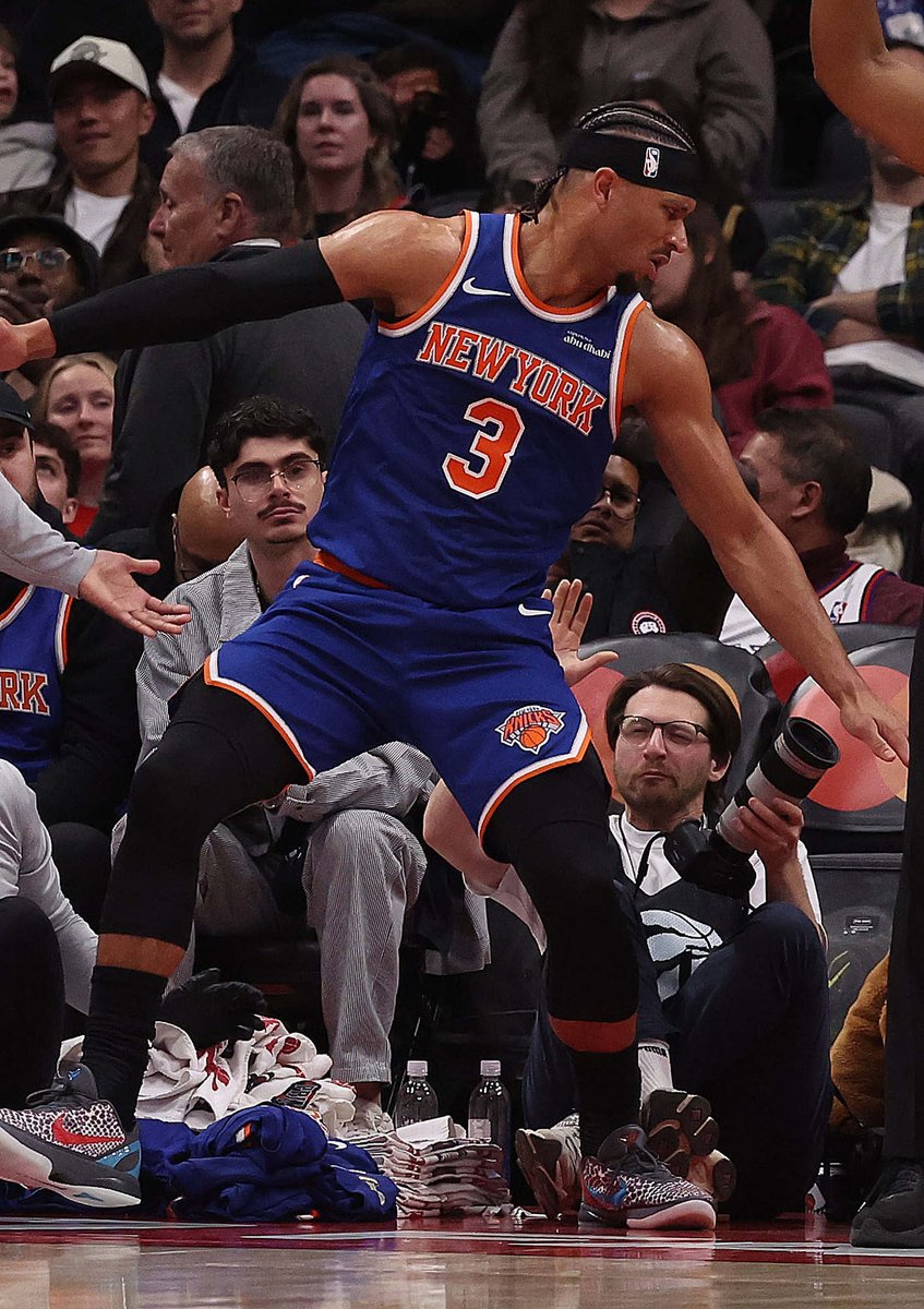 Steve Russell tweet media