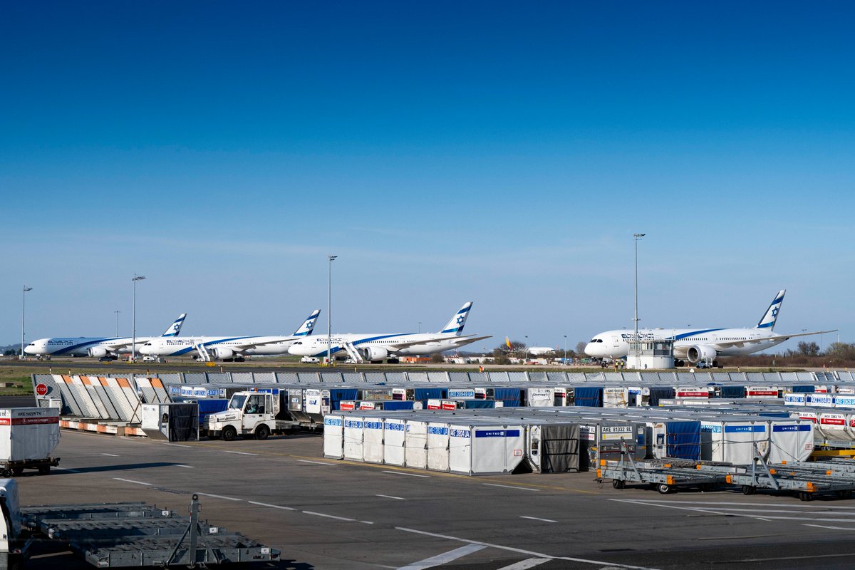 Benjamin tweet media