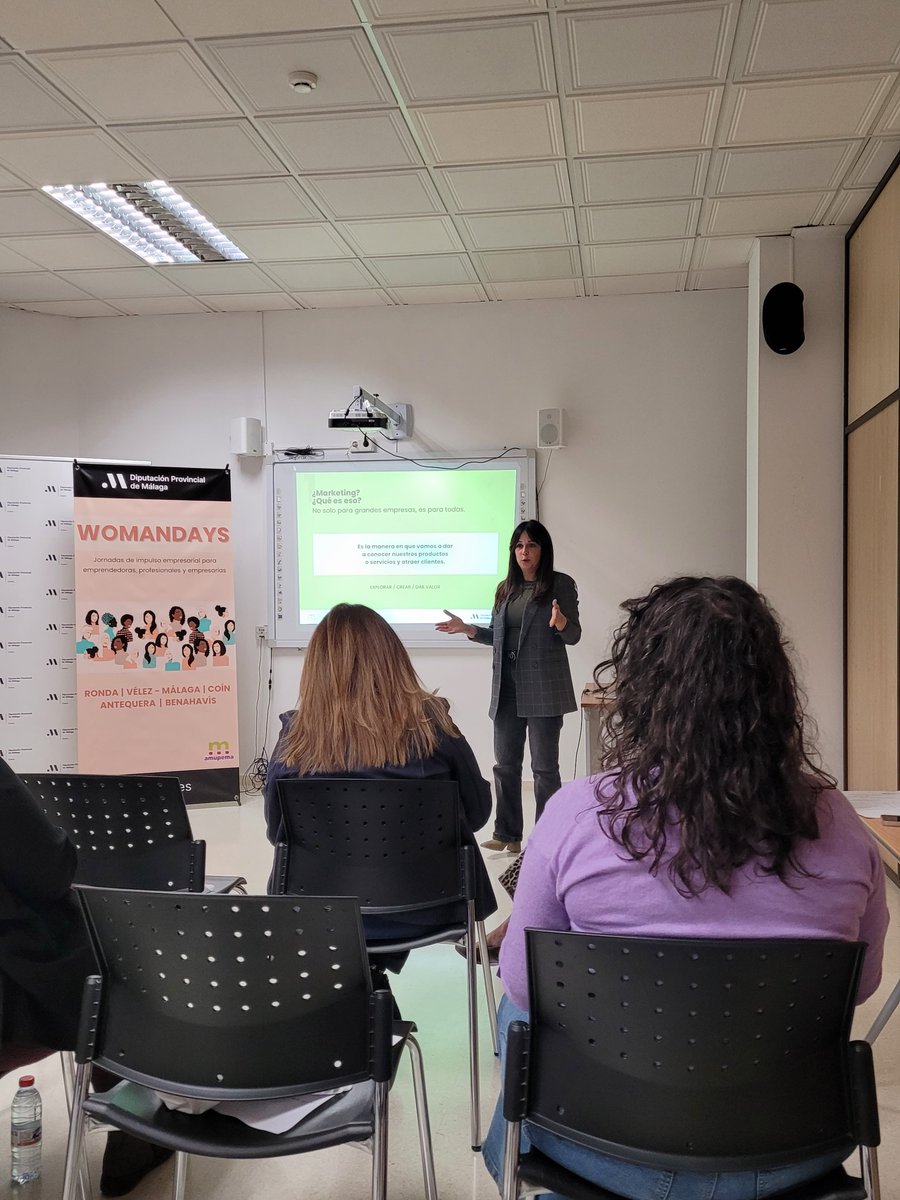 empleaMLG's tweet image. 🩷 Impulso al talento femenino en #AntequeraNueva jornada de #Womandays  ( @Amupema  + @diputacionMLG ) con formación en:

🔹 Estrategias de Crecimiento y Posicionamiento
🔹 Ventas y Presencia Digital.
Seguimos apoyando el emprendimiento femenino como motor de desarrollo.