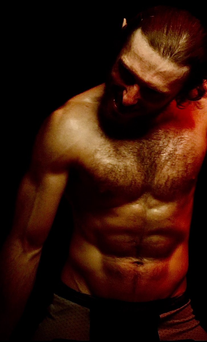 Mike Faoladh tweet media