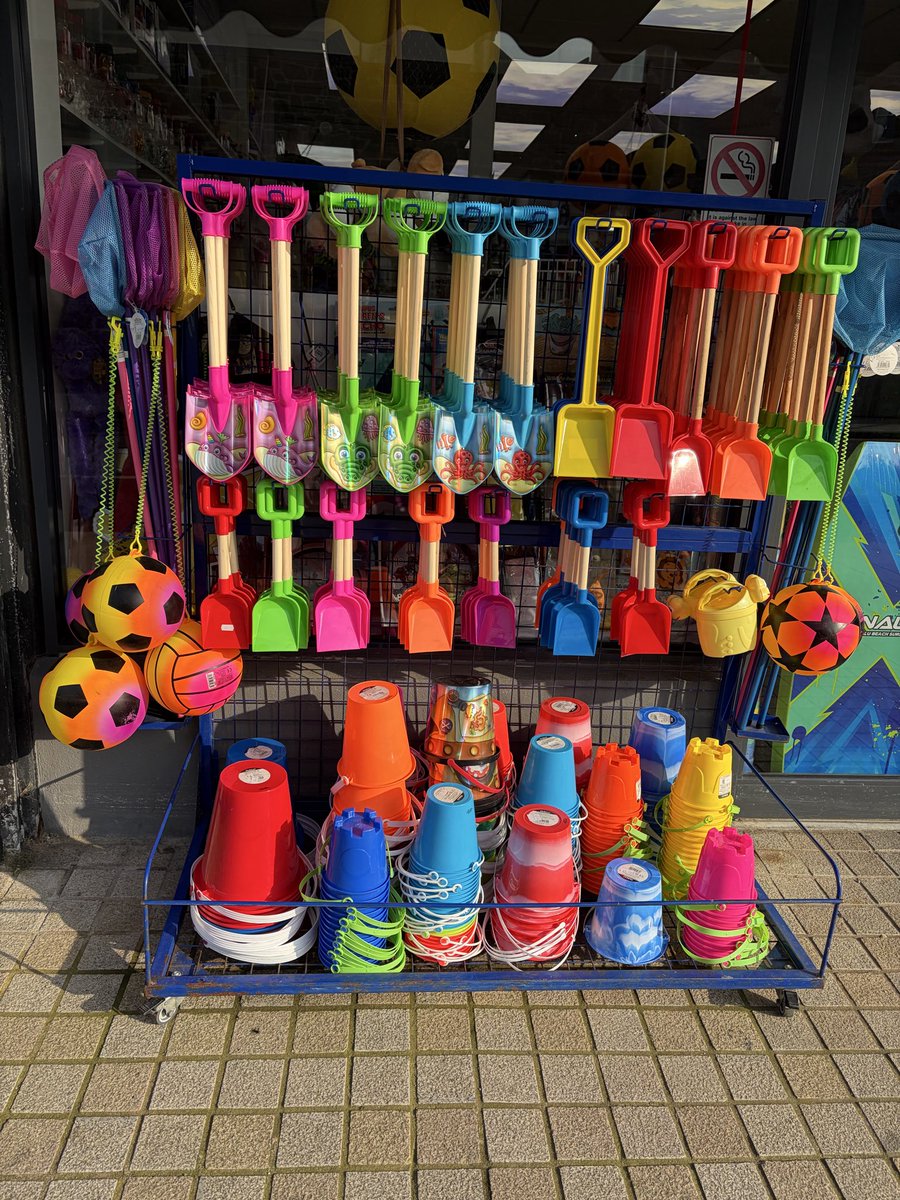 Tweeter of Wit tweet media